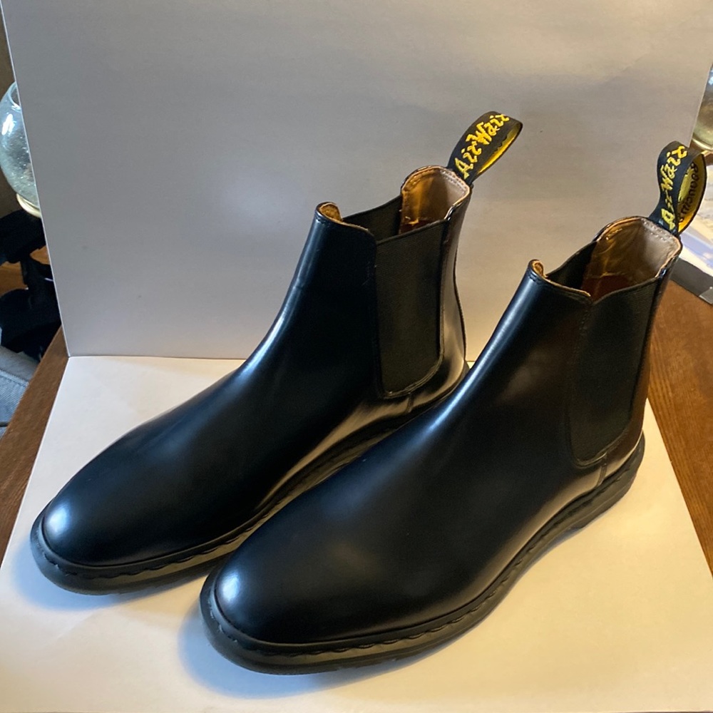 NEW Dr. Martens GRAEME II Mens Leather Chelsea Boots